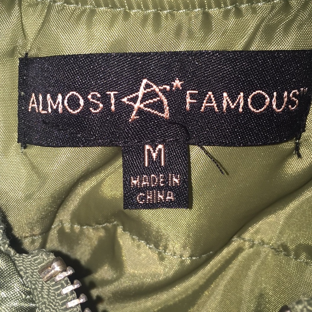 Olive bomber jacket - Picture 2 of 3